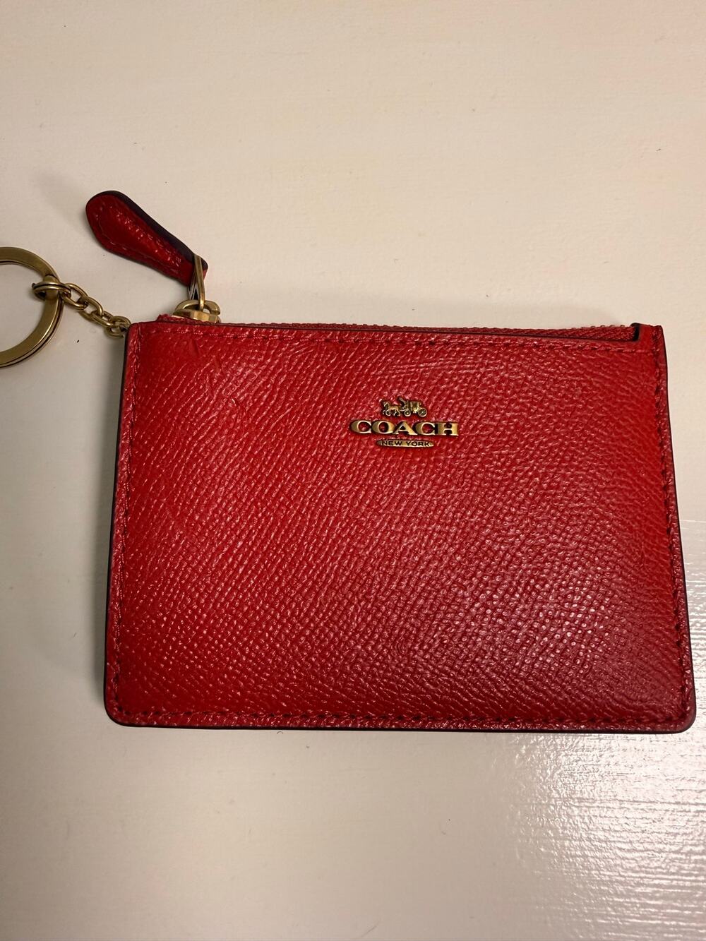 NWT Coach Red Pebbked Leather zip card case with keychain